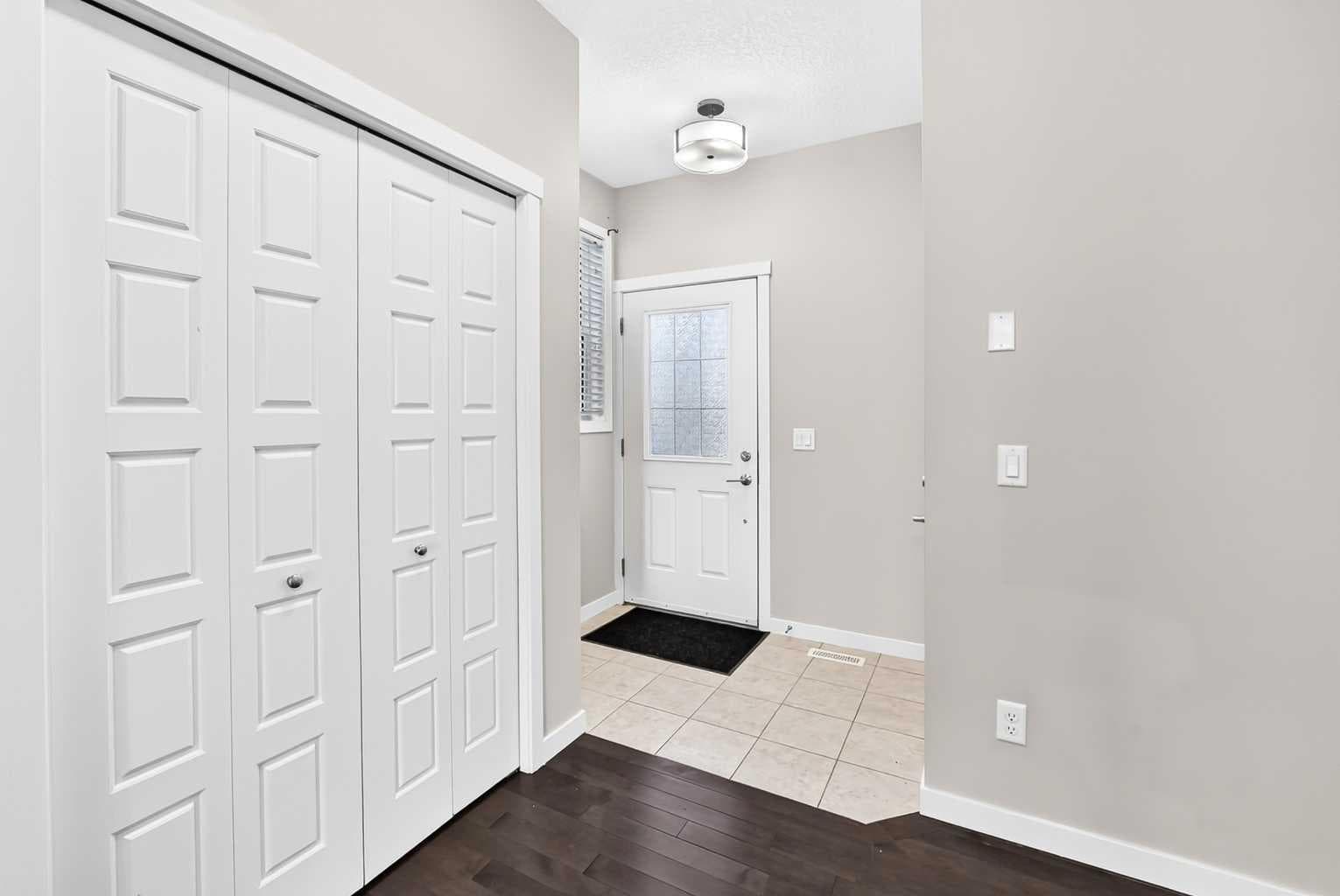 98 Saddlelake Terrace — photo 3