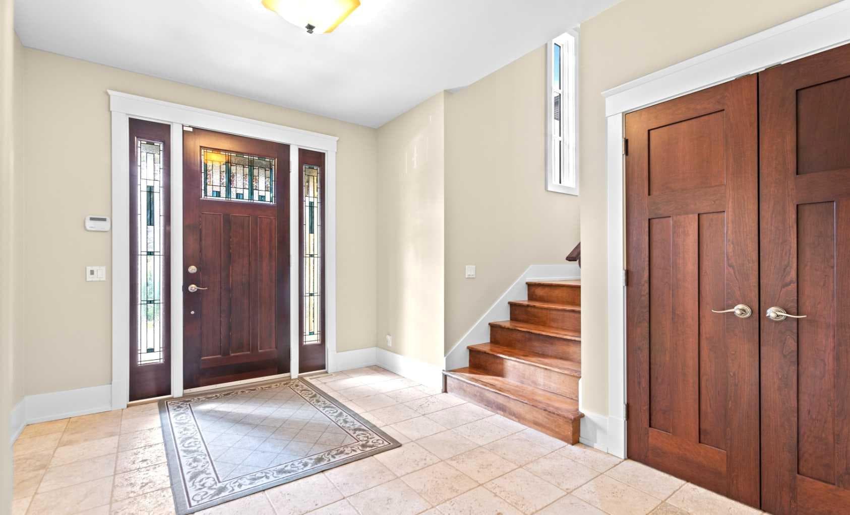 1428 2A Street NW — photo 4