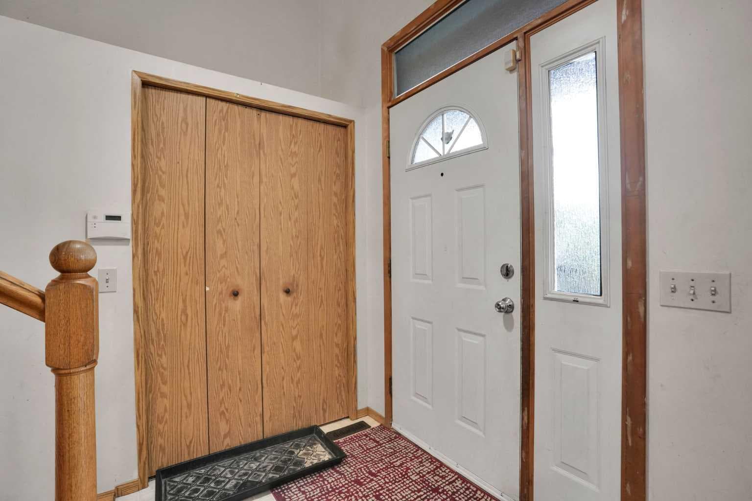 28 Martinridge Road NE — photo 4