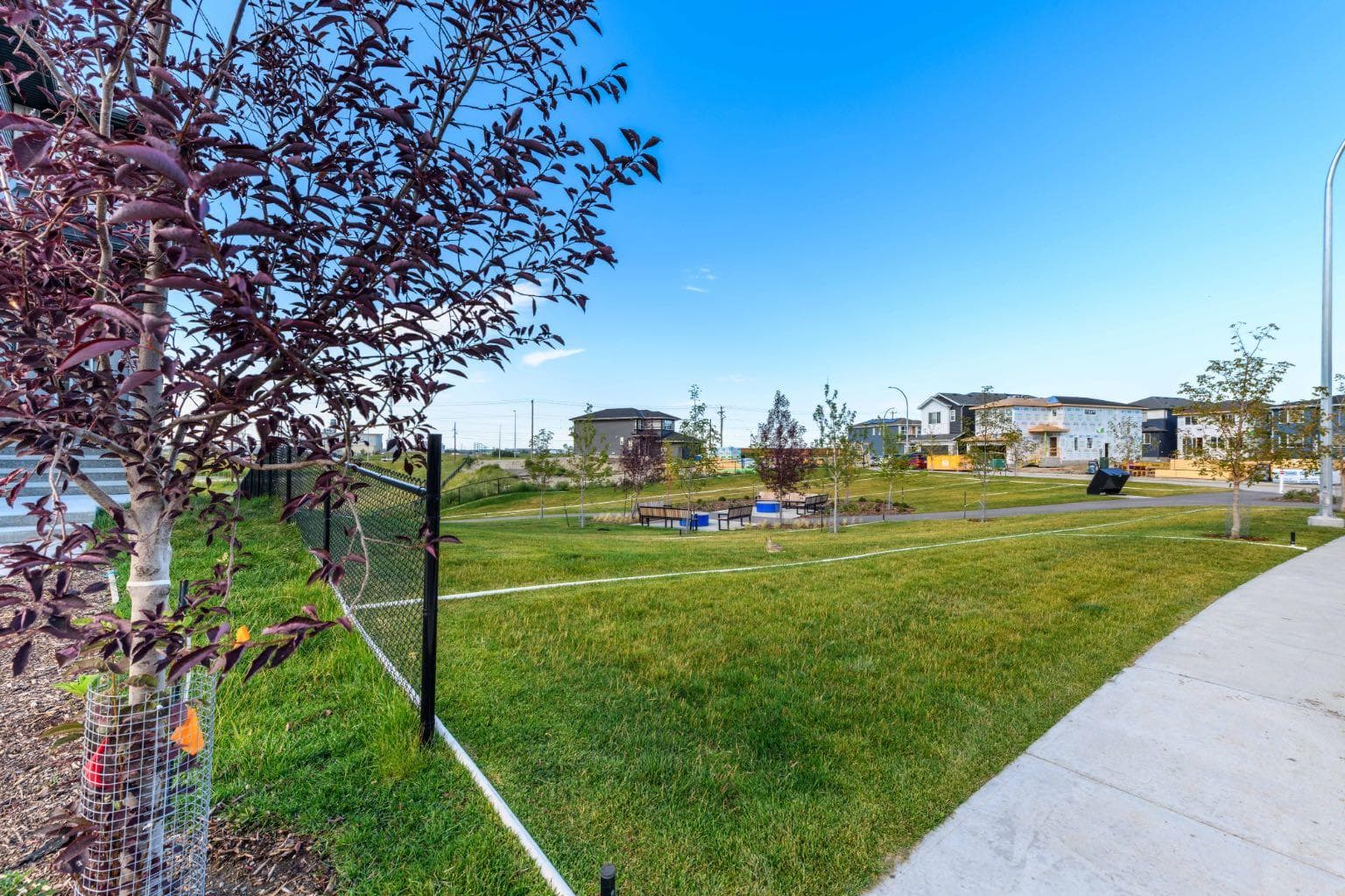 171 Corner Glen Grove NE — photo 3