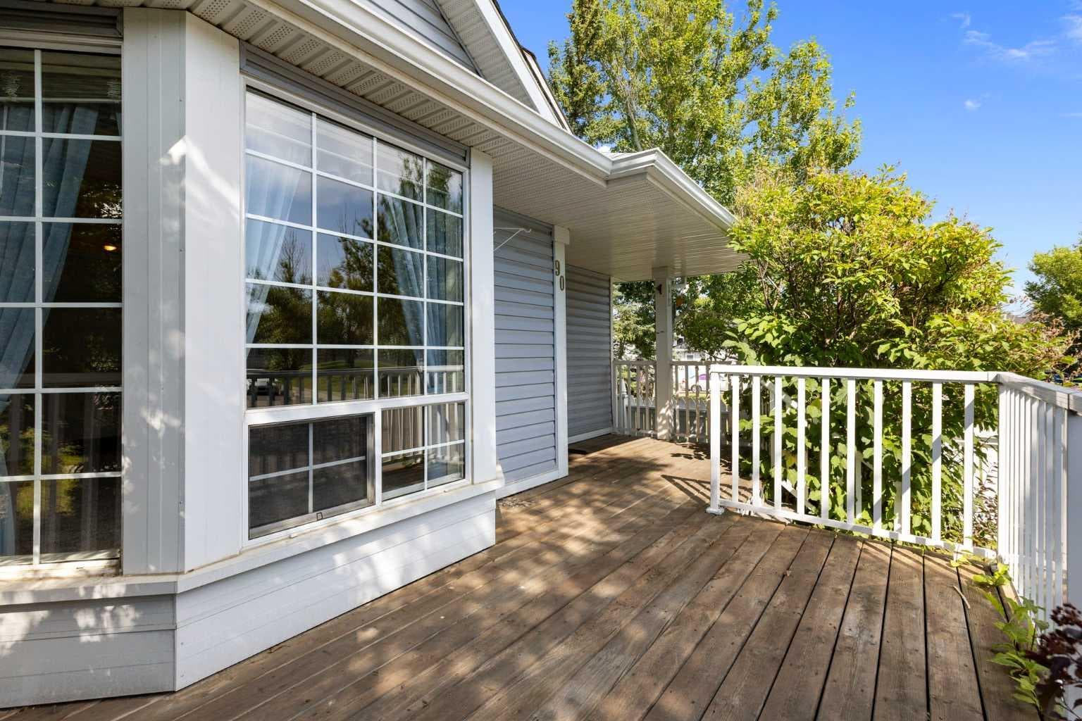 90 Martinridge Crescent NE — photo 3