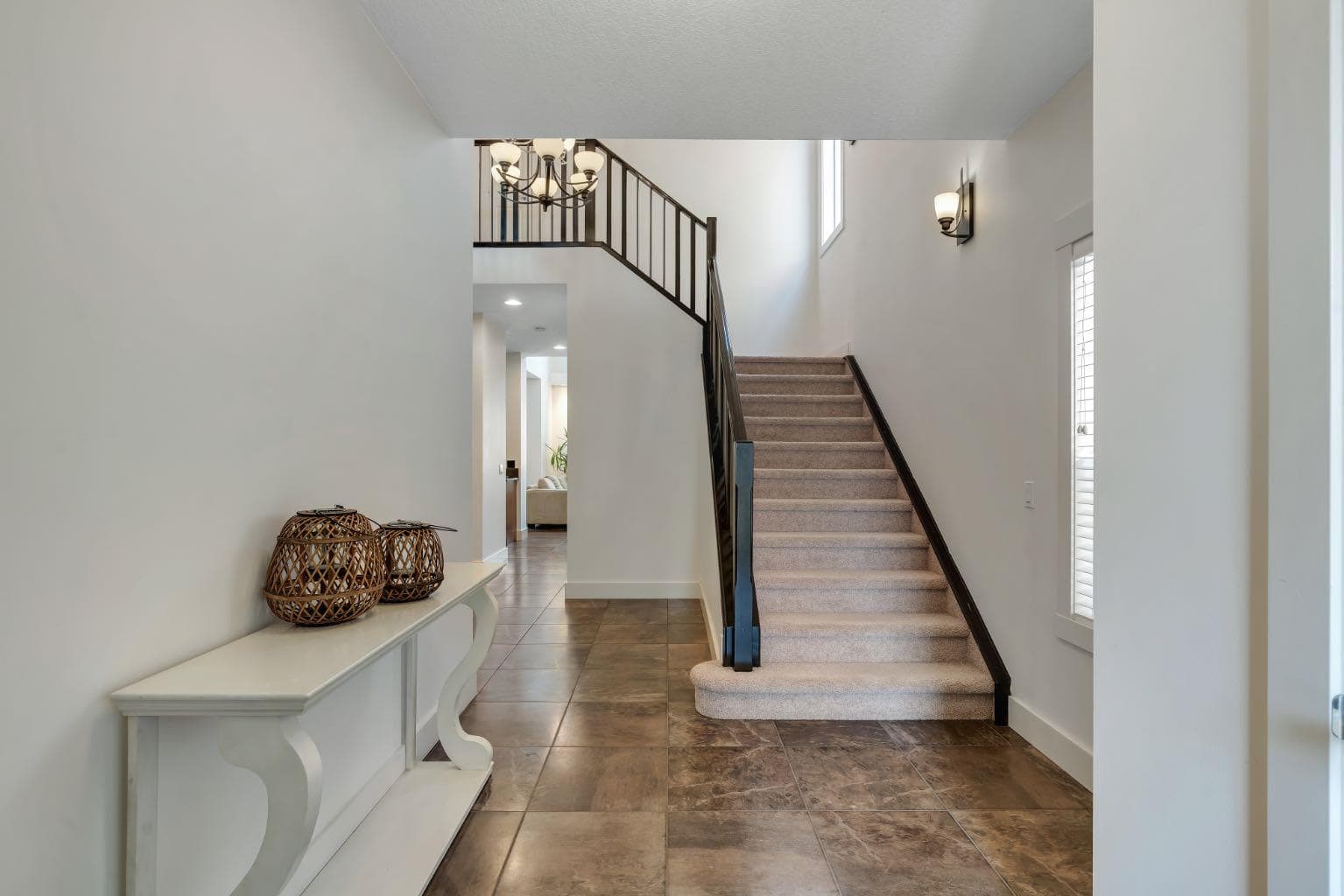 242 Valley Woods Place NW — photo 5