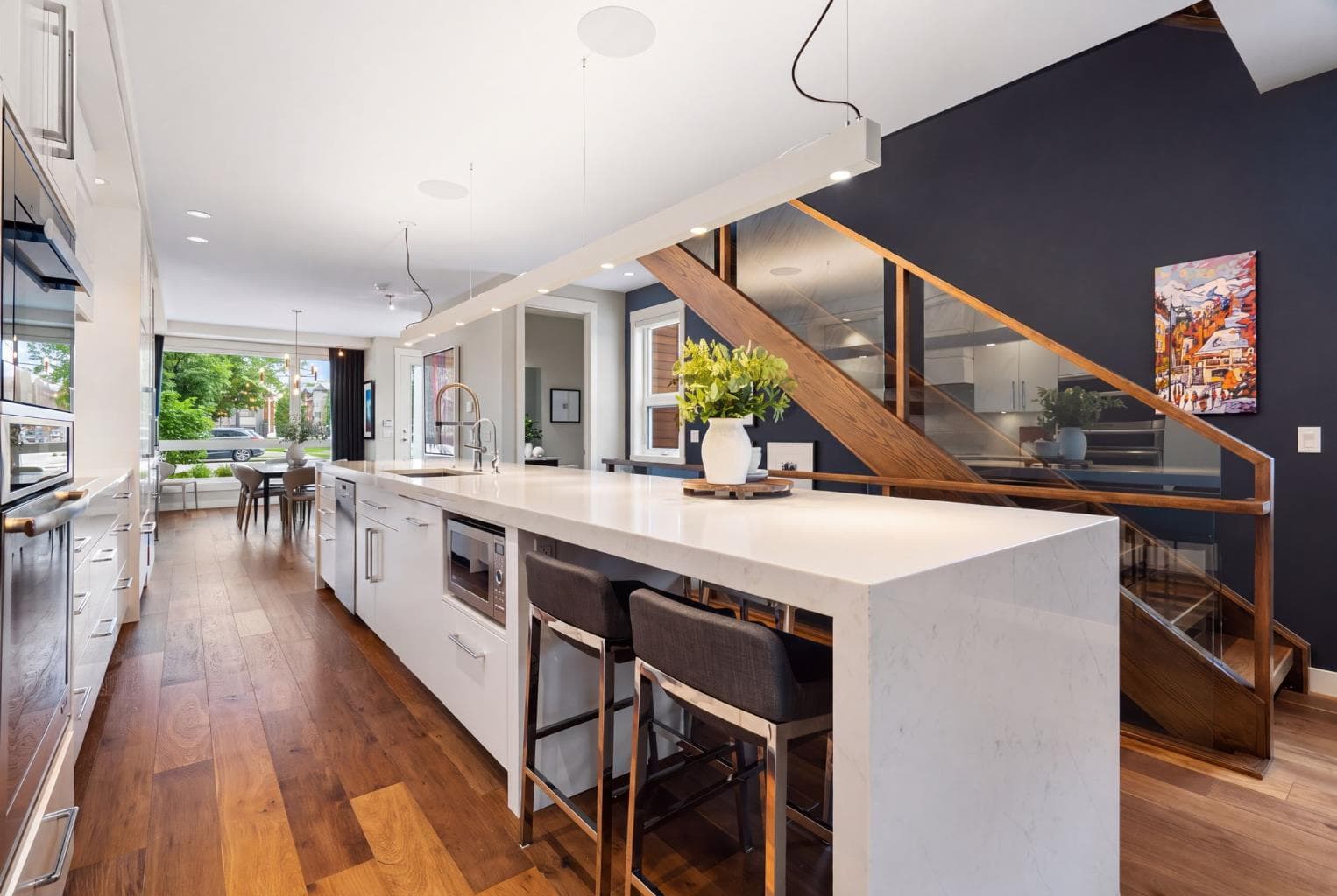 2201 Bowness Road NW — photo 5