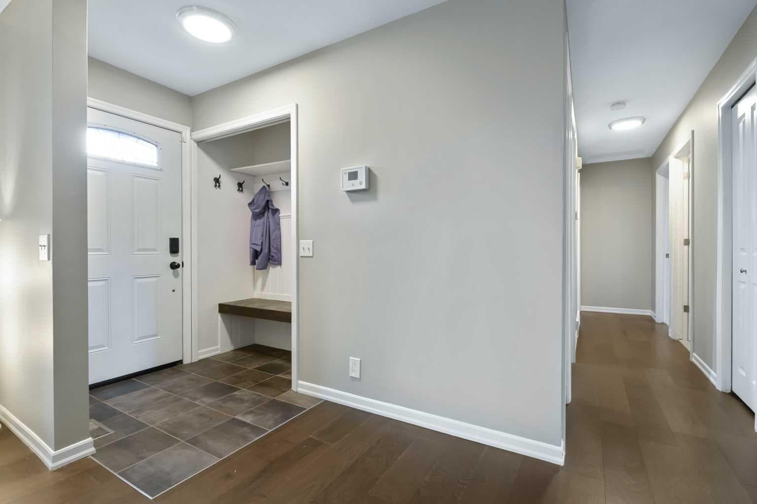 135 Manora Hill NE — photo 2