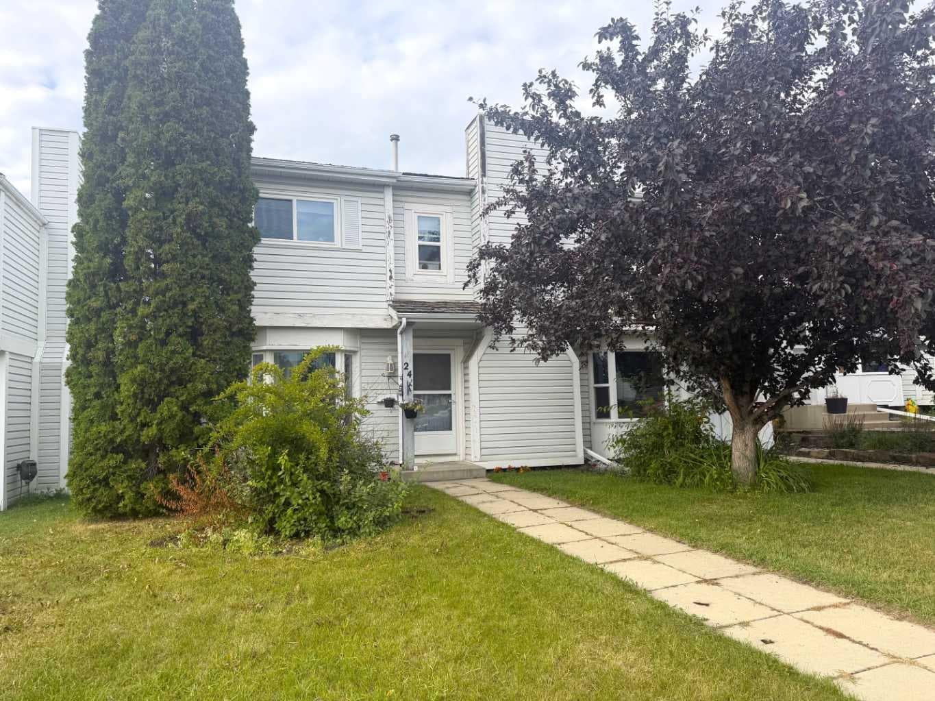 24 Ellenwood Drive — photo 1