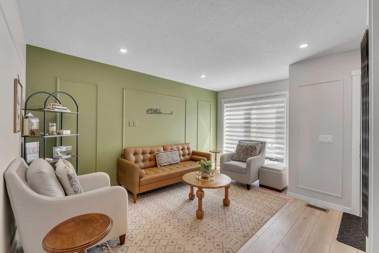 124, 31 Red Embers Parade NE — photo 4