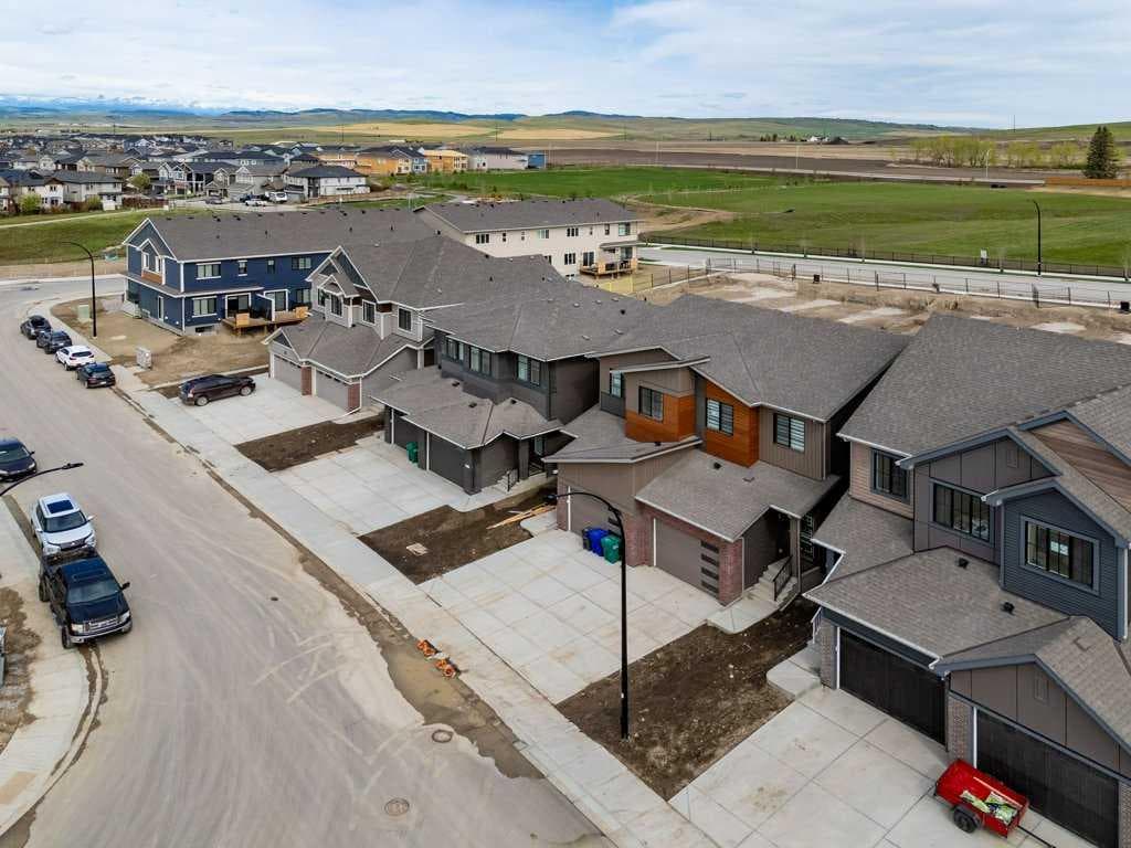 55 Heritage Manor — photo 3