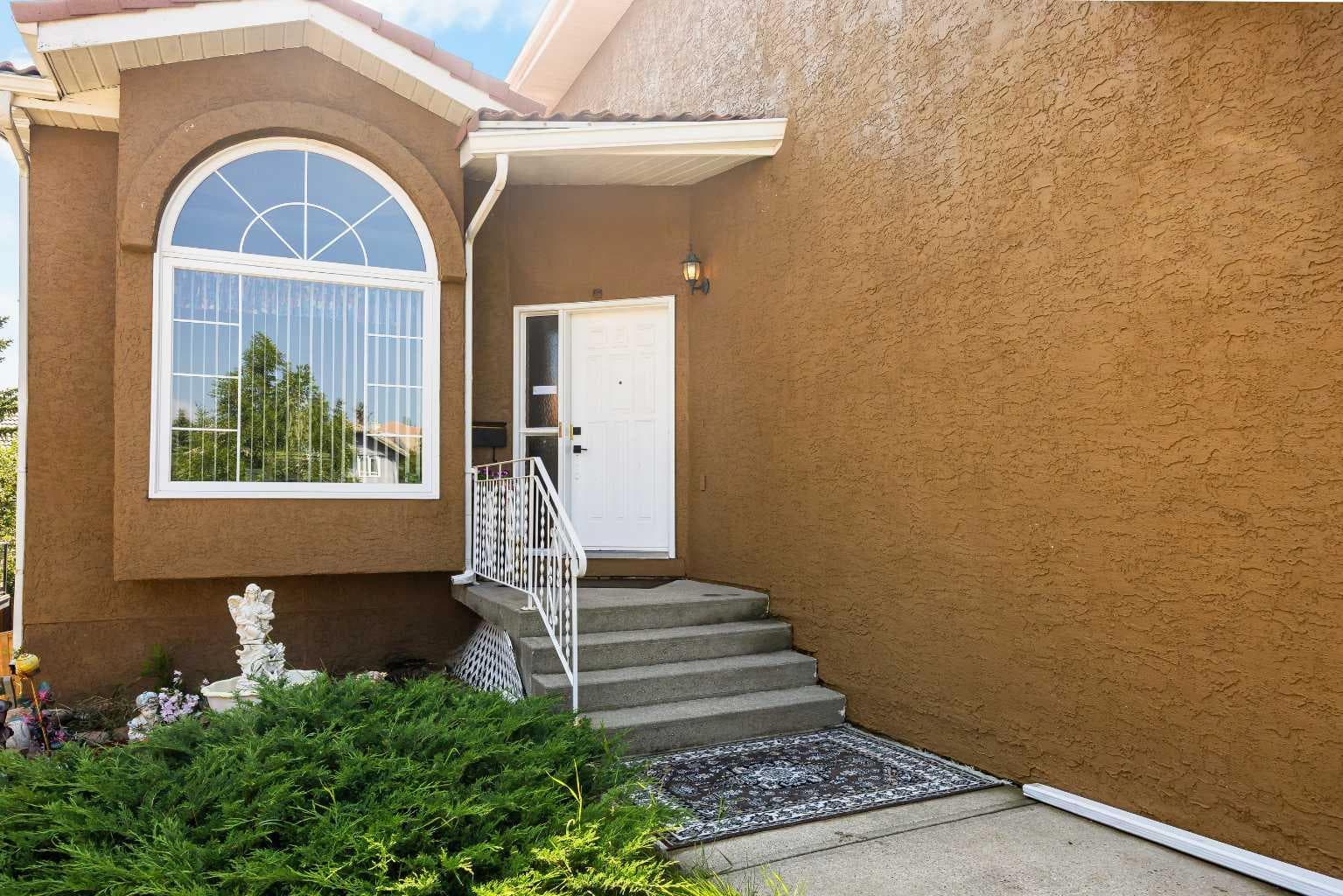 2203 Sirocco Drive SW — photo 2