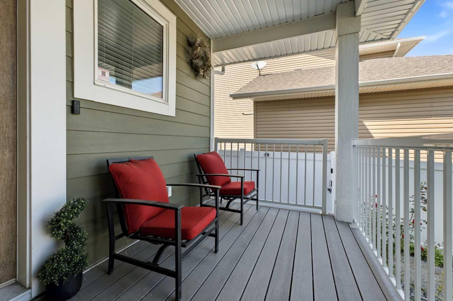 35 Erica Drive — photo 2
