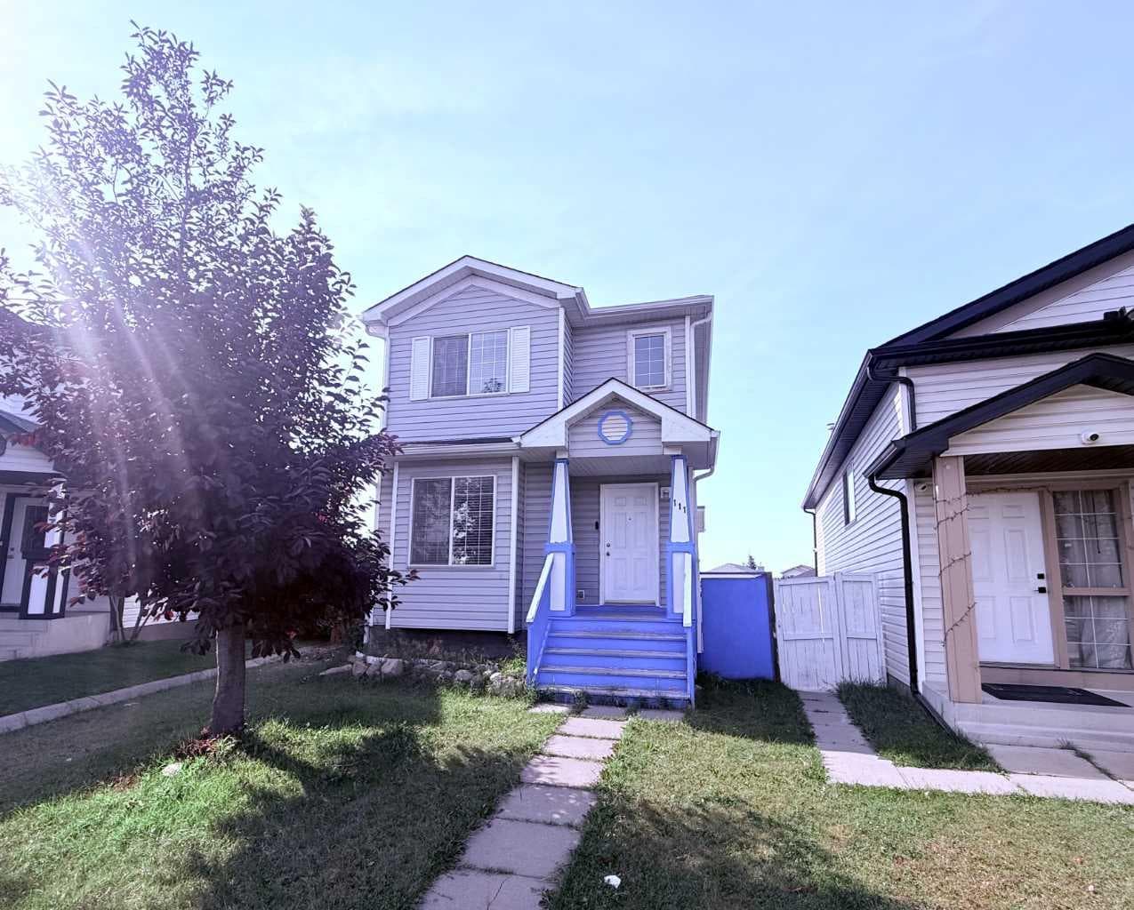 111 Martin Crossing Grove NE — photo 2