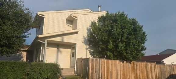 44 Falwood Crescent NE — photo 1