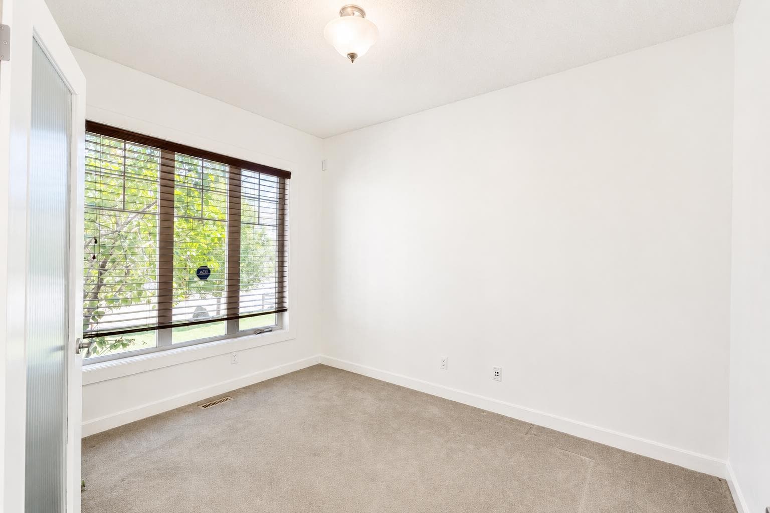 108 Tuscany Estates Close NW — photo 4