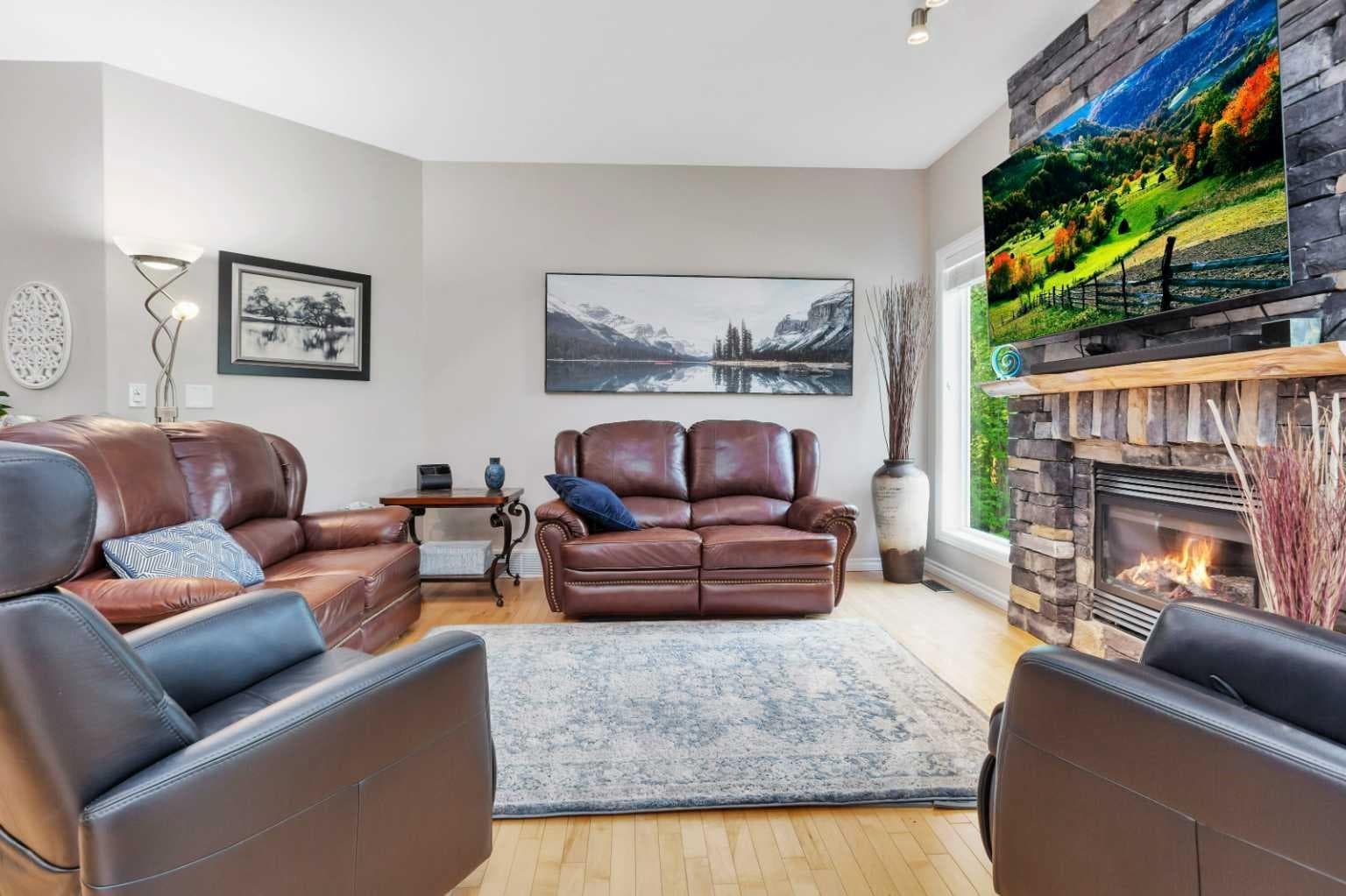 89 Alberts Close — photo 5
