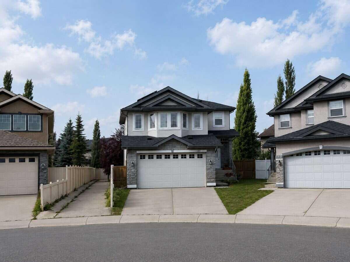 188 Everwillow Park SW — photo 2