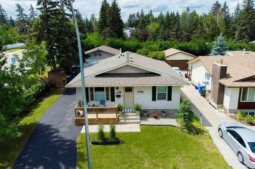 198 Bow Green Crescent NW — photo 2