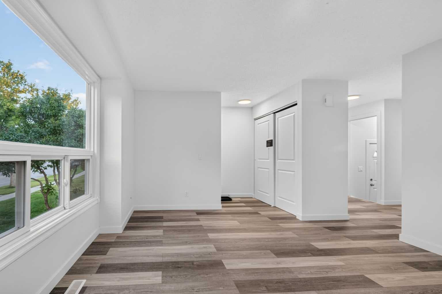925 Erin Woods Drive SE — photo 5