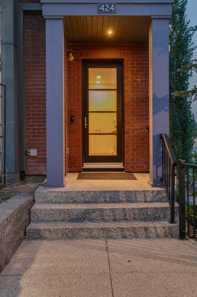 424 Aspen Meadows Hill SW — photo 2