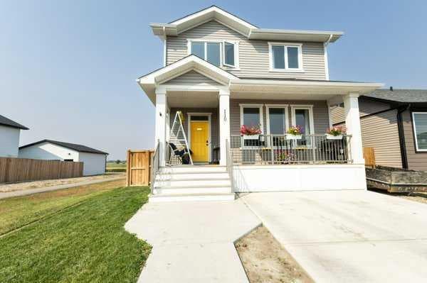 110 Prairie Gold Street — photo 1
