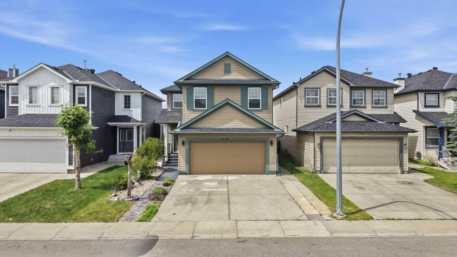 19 MARTHA'S MEADOW Close NE — photo 2