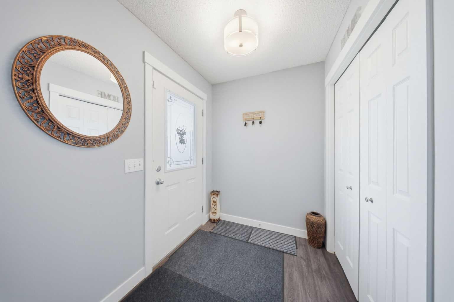 19 MARTHA'S MEADOW Close NE — photo 4