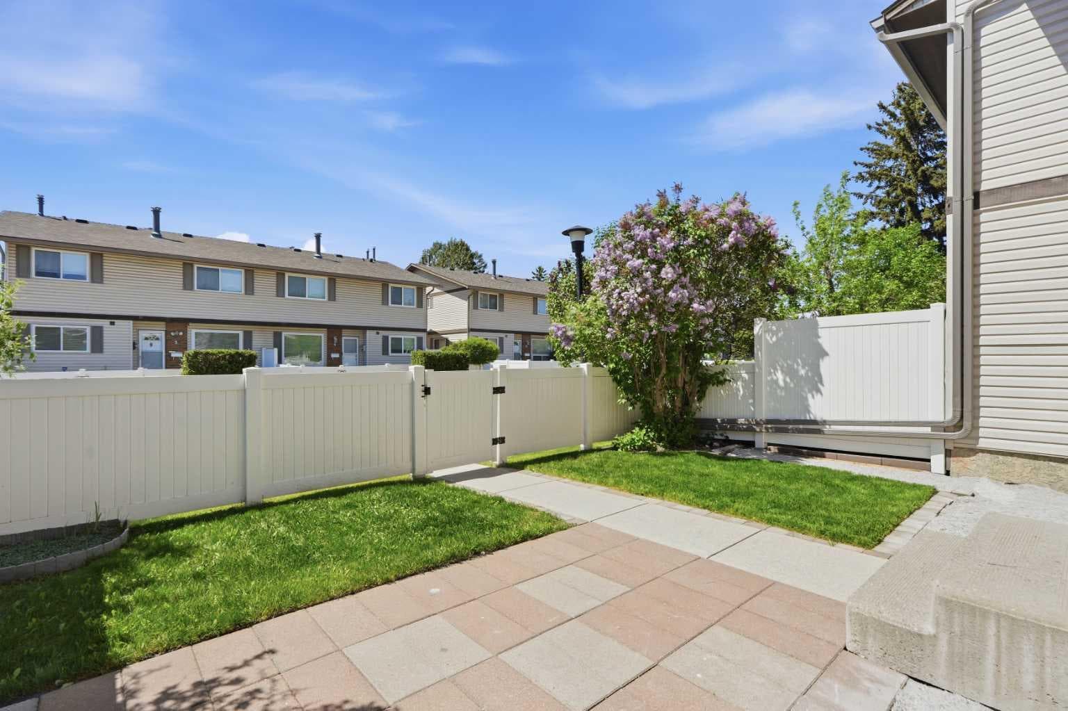 35, 740 Bracewood Drive SW — photo 5