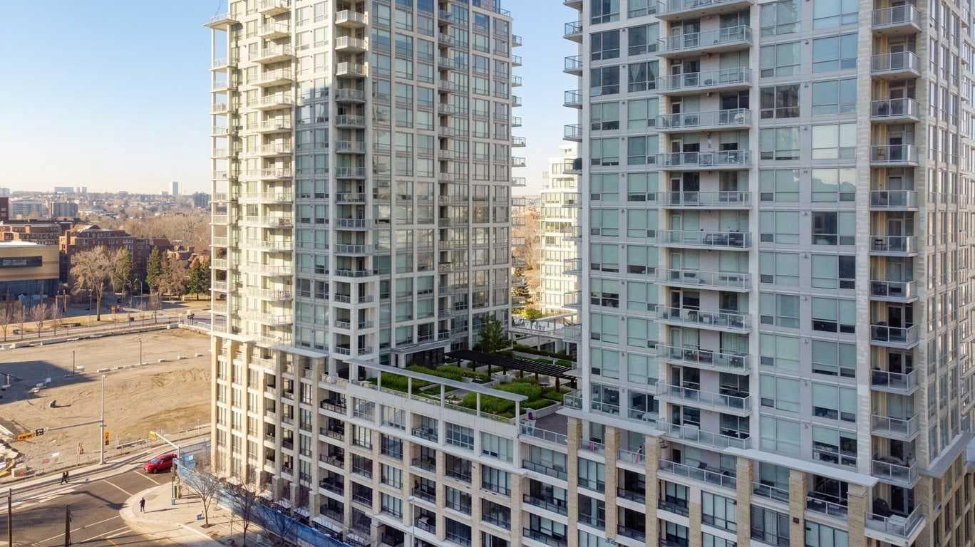 521, 222 Riverfront Avenue SW — photo 1