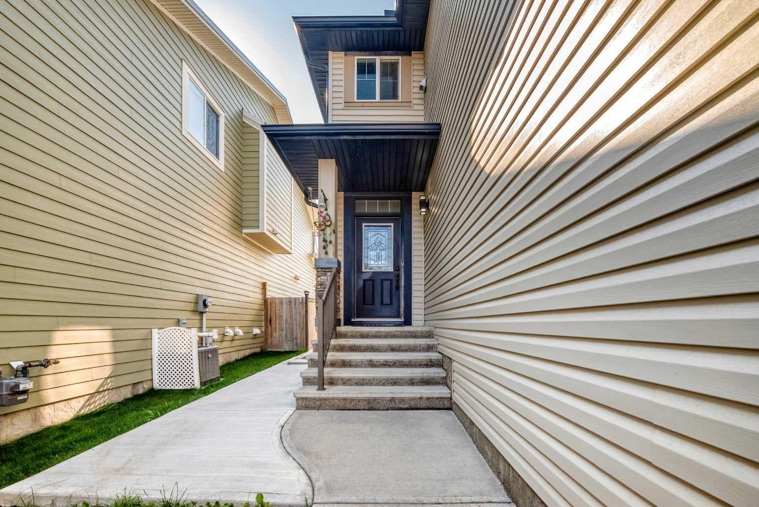 8 Skyview Point Terrace NE — photo 2