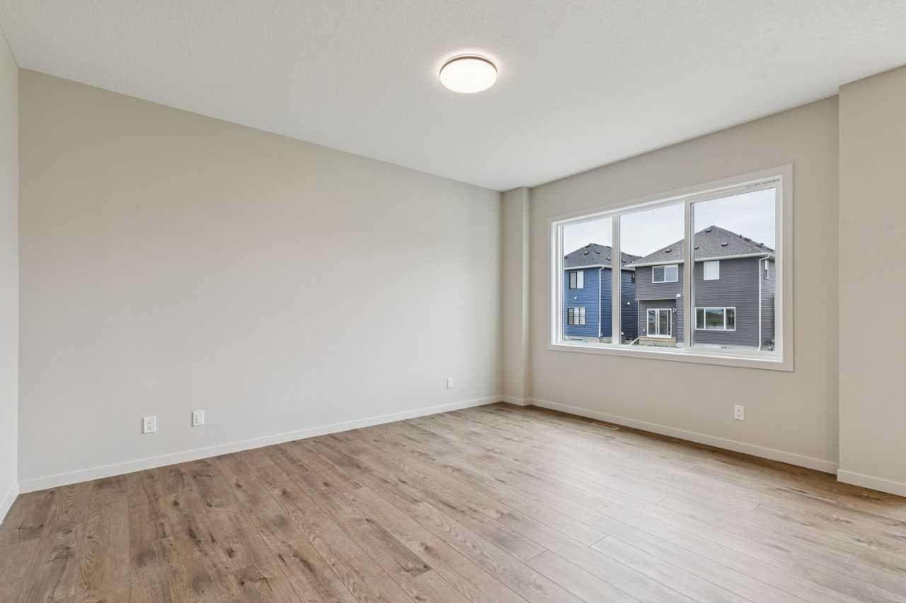 668 Clearwater Heath — photo 5