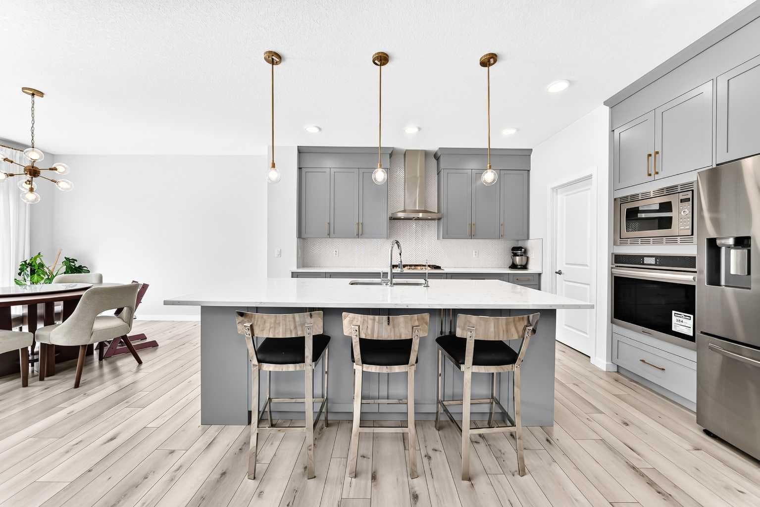 105 Magnolia Manor SE — photo 2