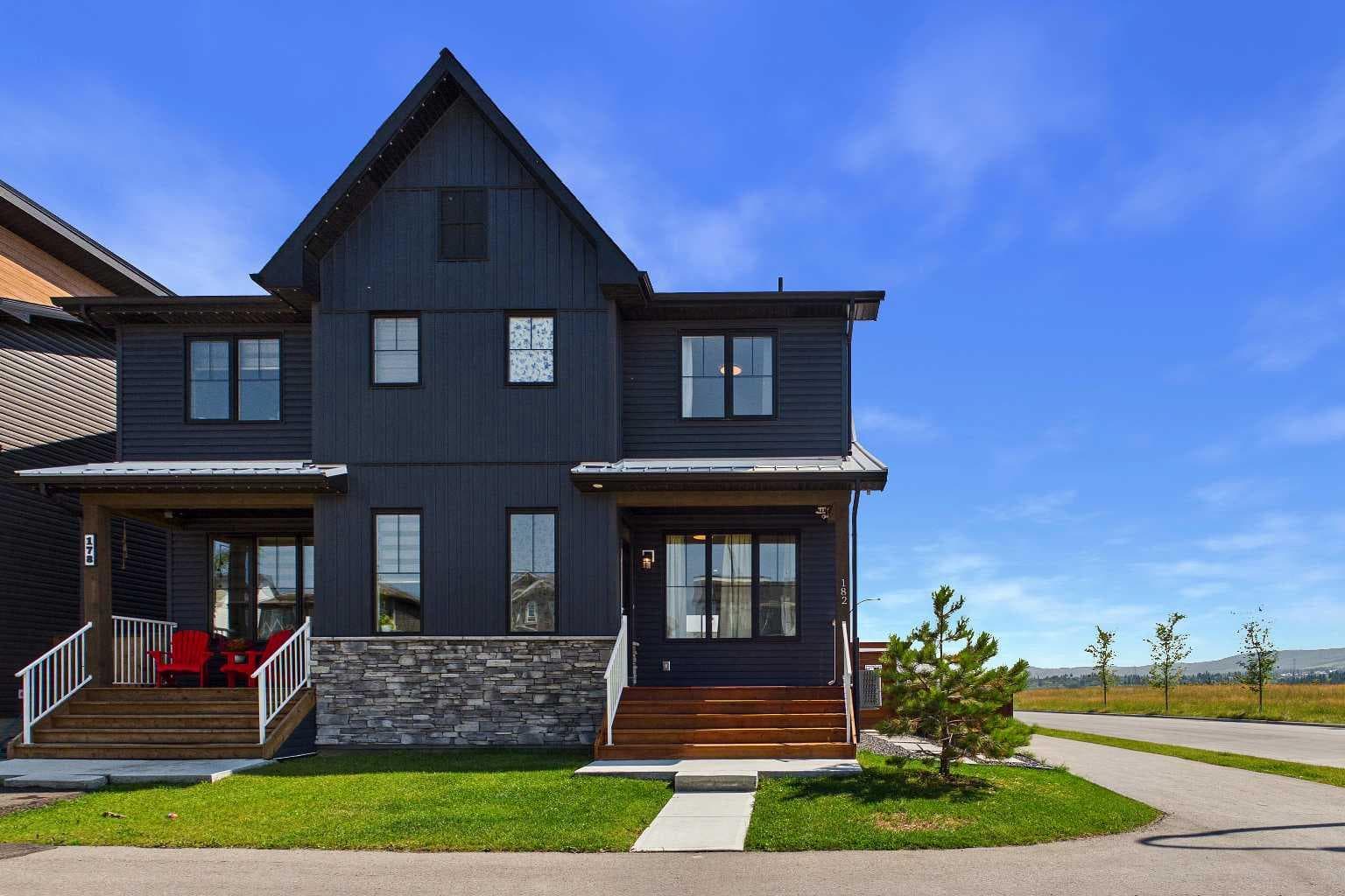 182 Rowley Gate NW — photo 1