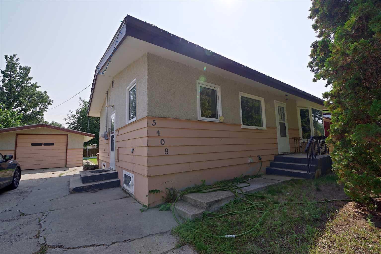 5408 45 Avenue — photo 2