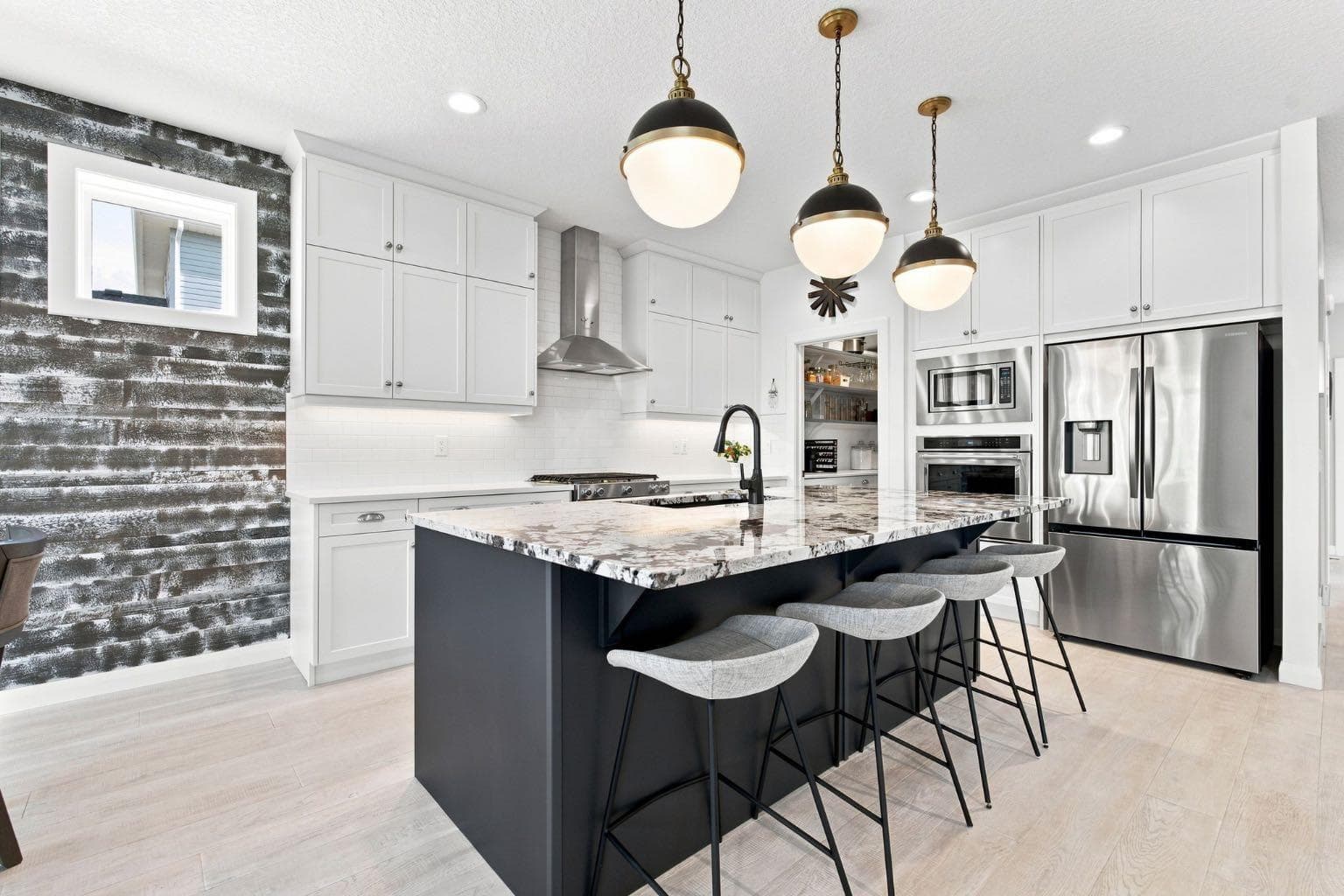 218 Boulder Creek Place — photo 4