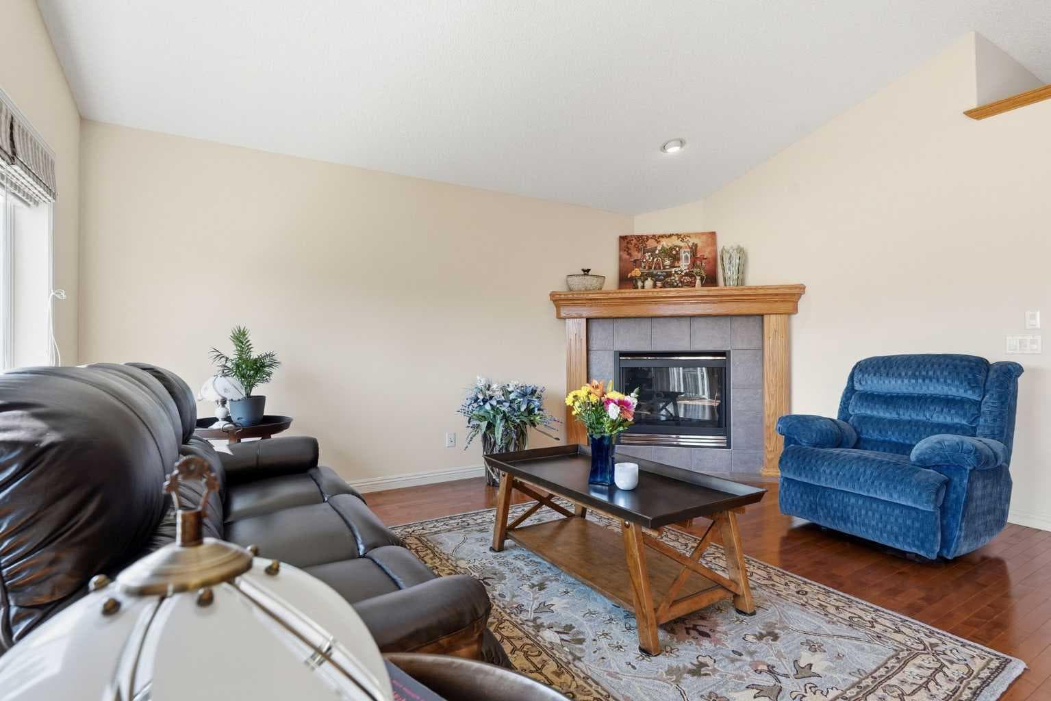 128 Covehaven Gardens NE — photo 4