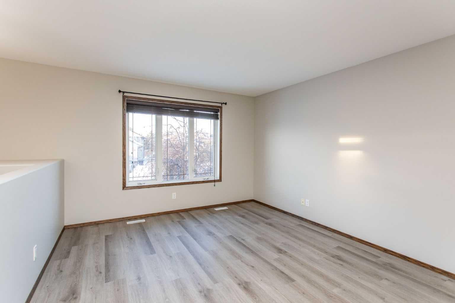 92 Iron Wolf Boulevard — photo 3