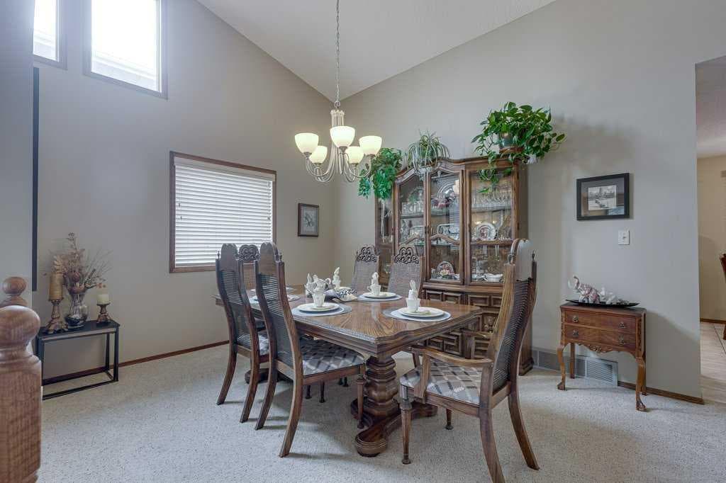 6 Ramsey Avenue — photo 3