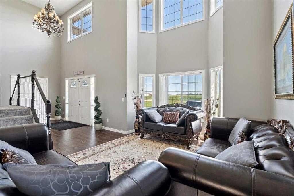 251203 Sunshine Road — photo 4