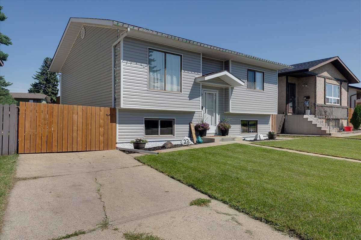 22 Greenham Drive — photo 2