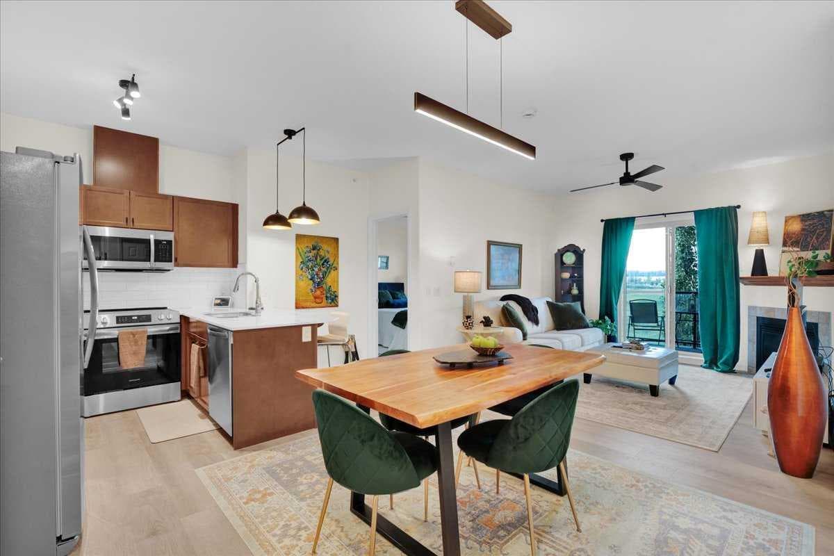 4410, 92 Crystal Shores Road — photo 3
