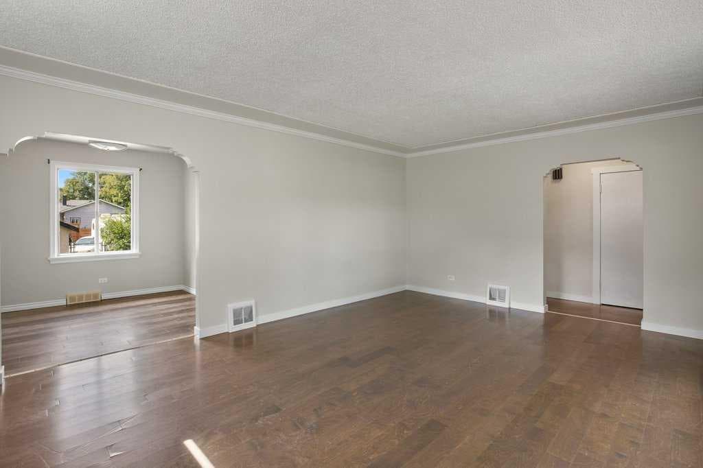5330 42A Avenue — photo 5