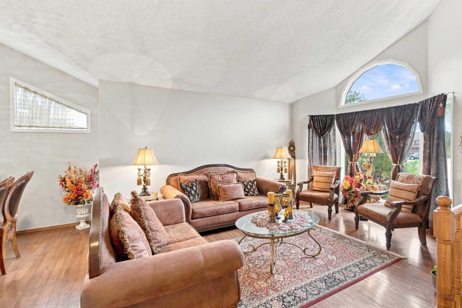 2709 Signal Hill Bay SW — photo 2