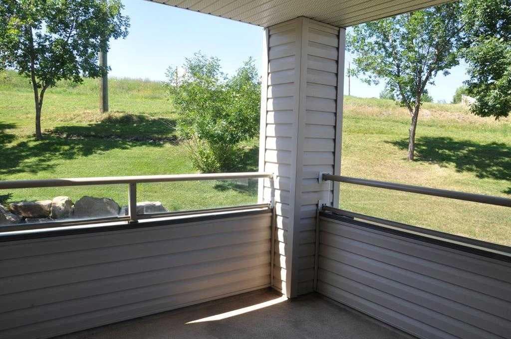 201, 6000 Somervale Court SW — photo 4